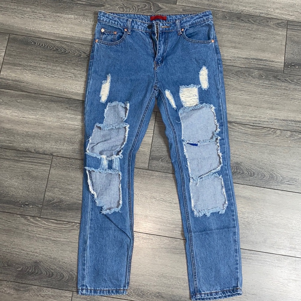 Signature ripped jeans